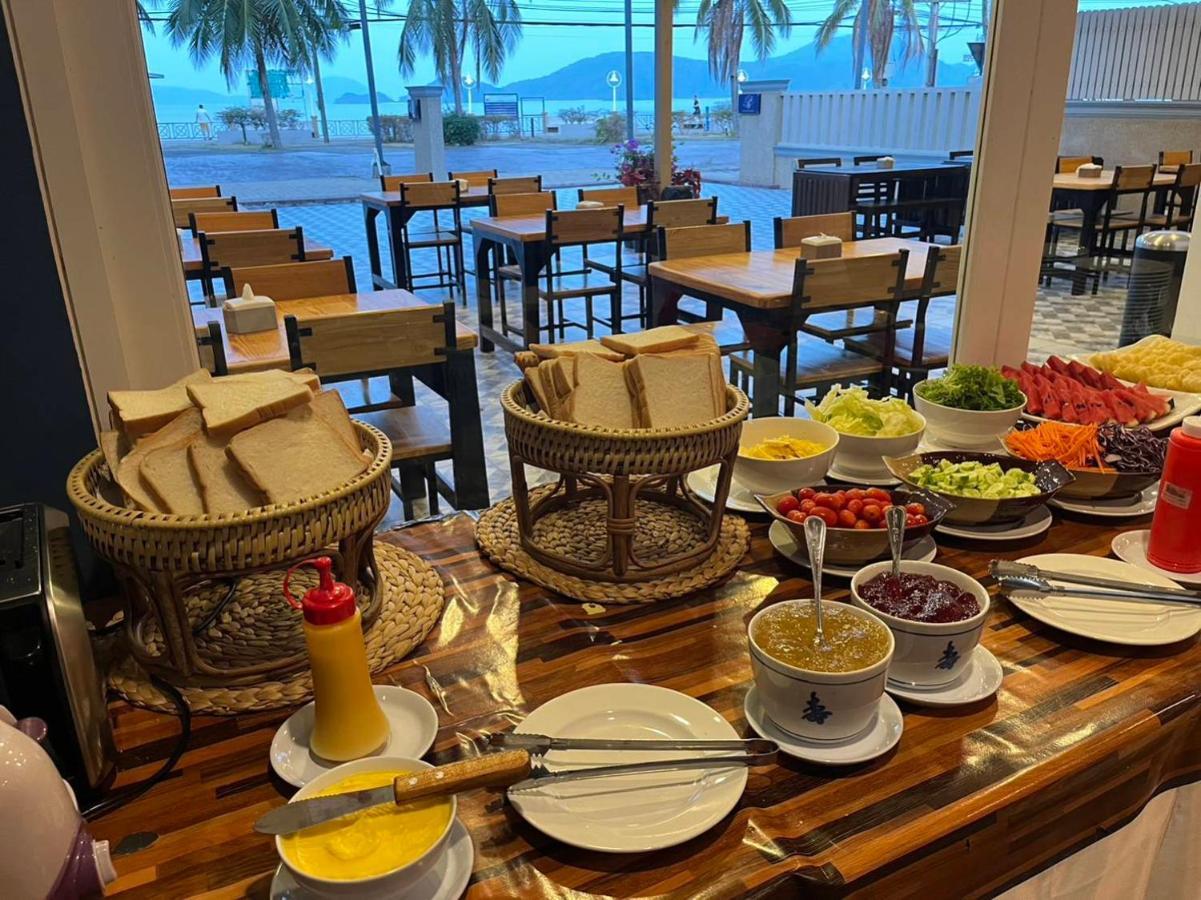 Panwa Beach Side Beachfront 푸껫 외부 사진