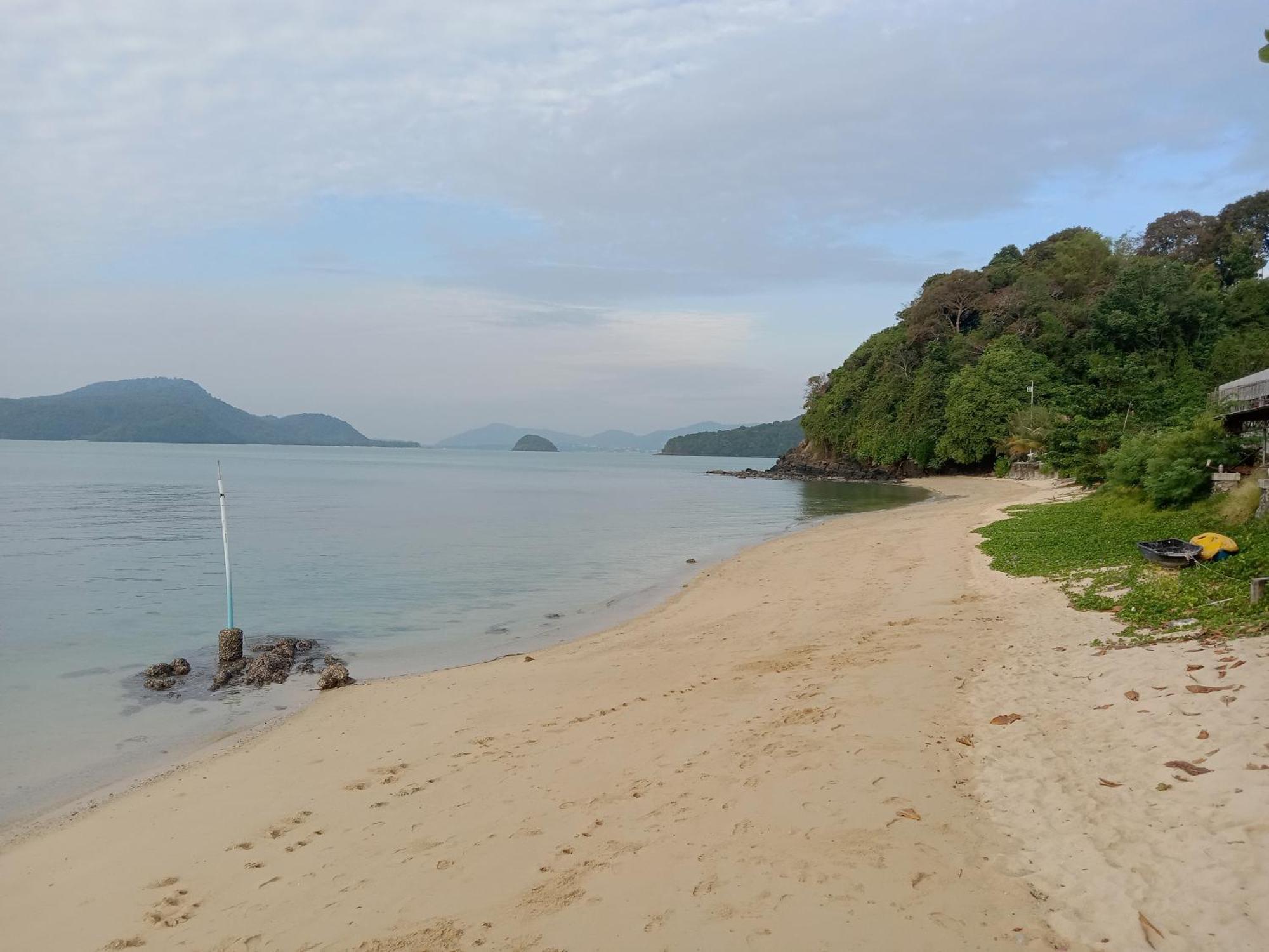 Panwa Beach Side Beachfront 푸껫 외부 사진
