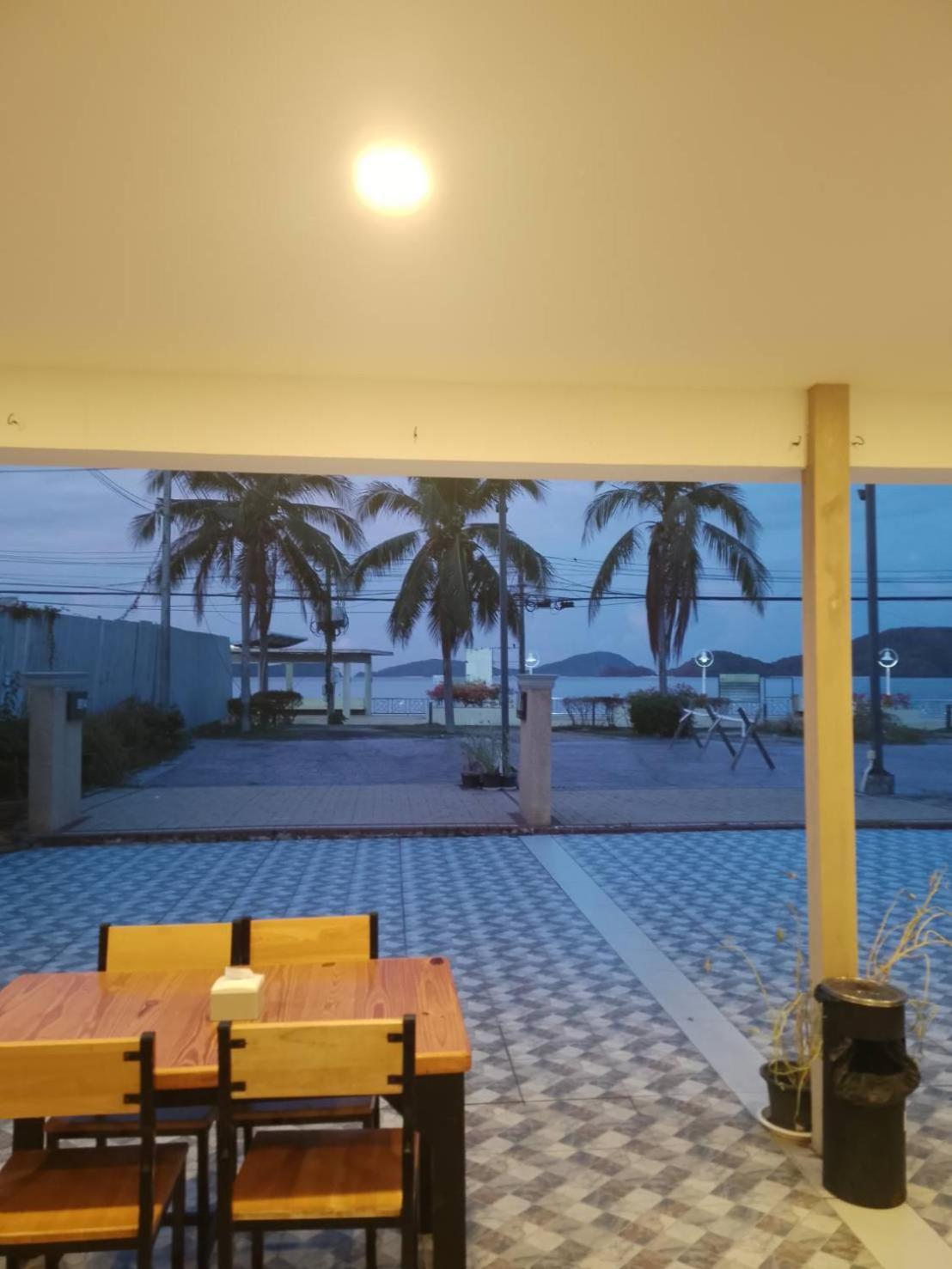 Panwa Beach Side Beachfront 푸껫 외부 사진