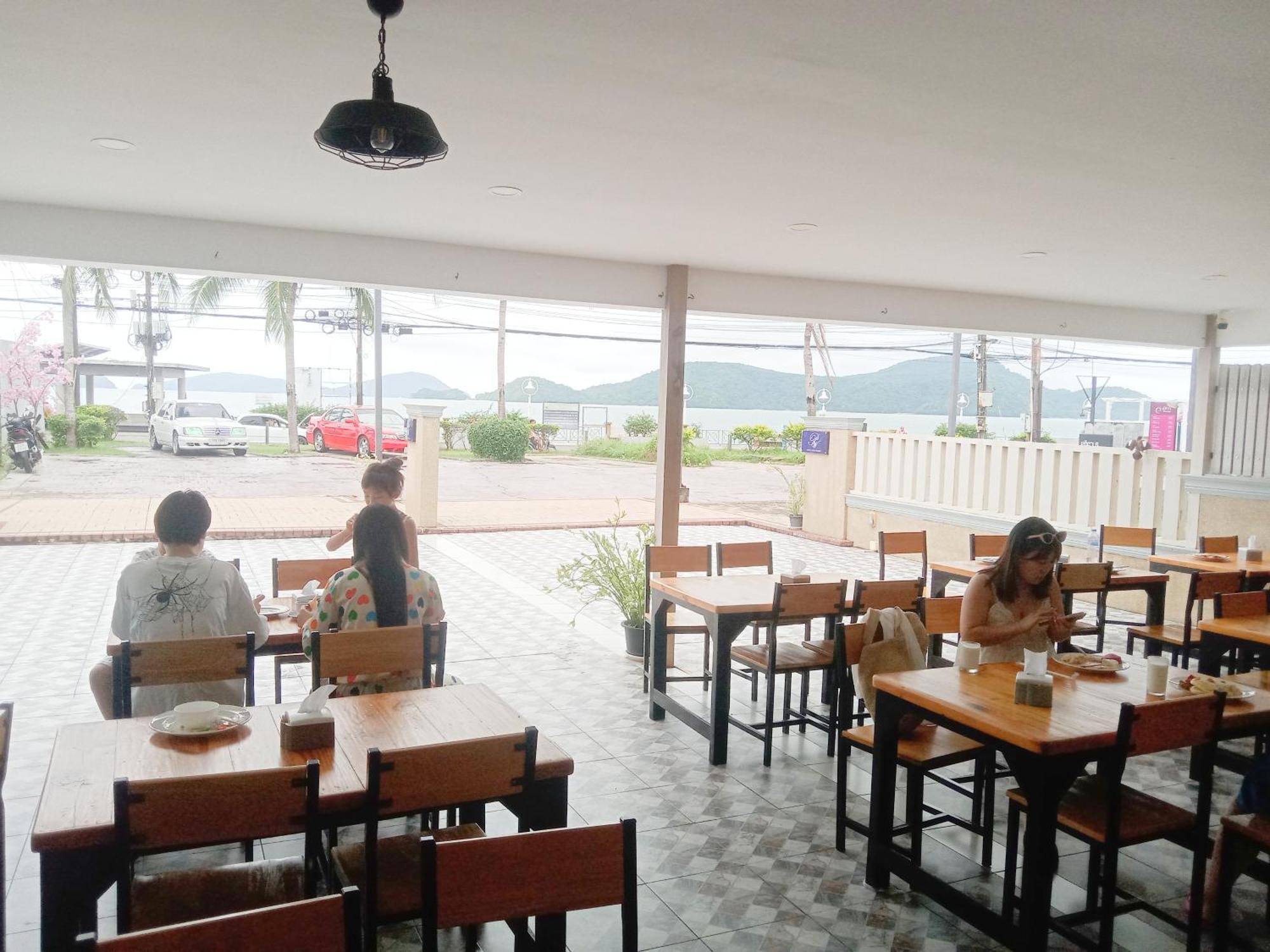 Panwa Beach Side Beachfront 푸껫 외부 사진