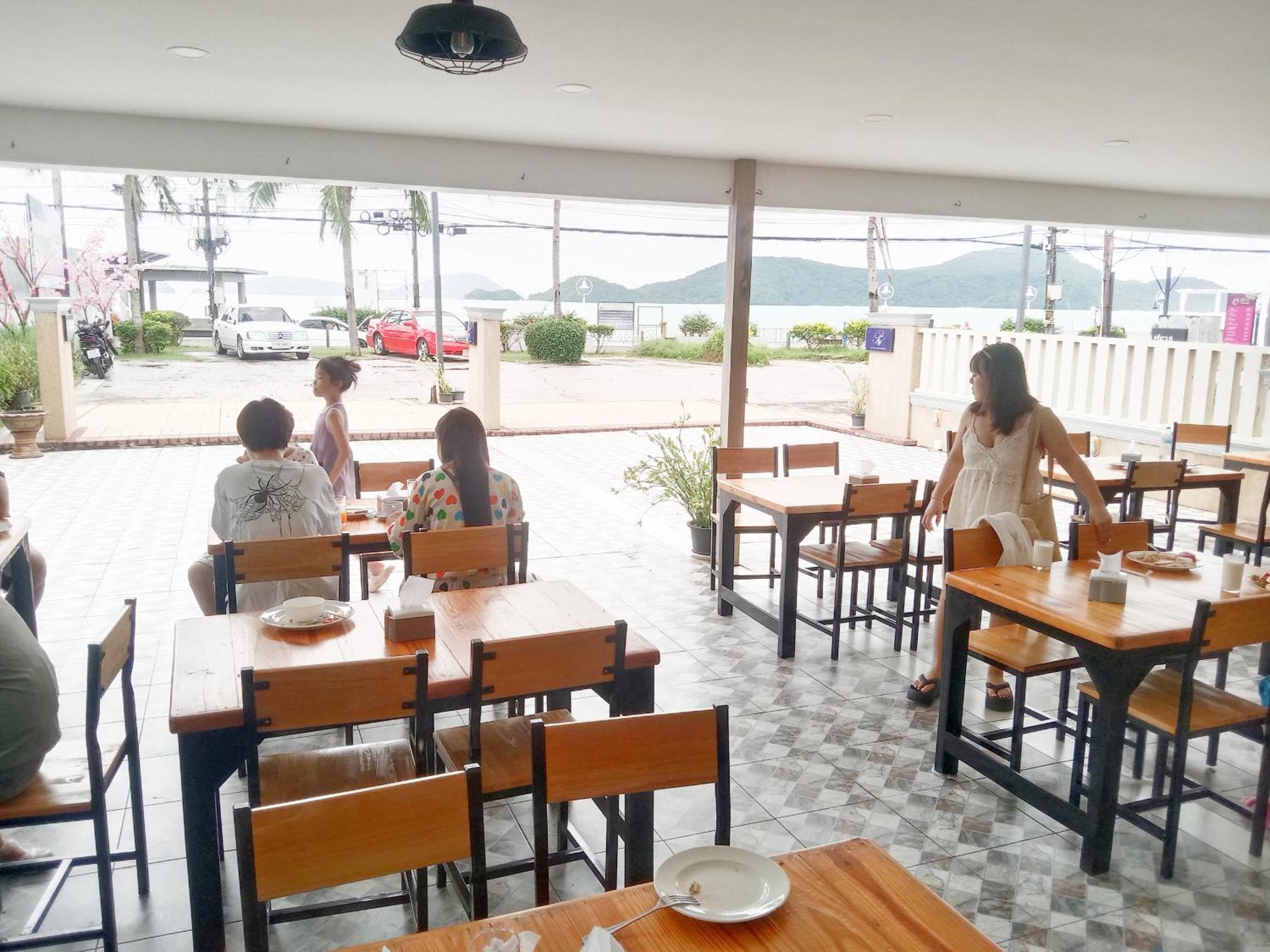 Panwa Beach Side Beachfront 푸껫 외부 사진